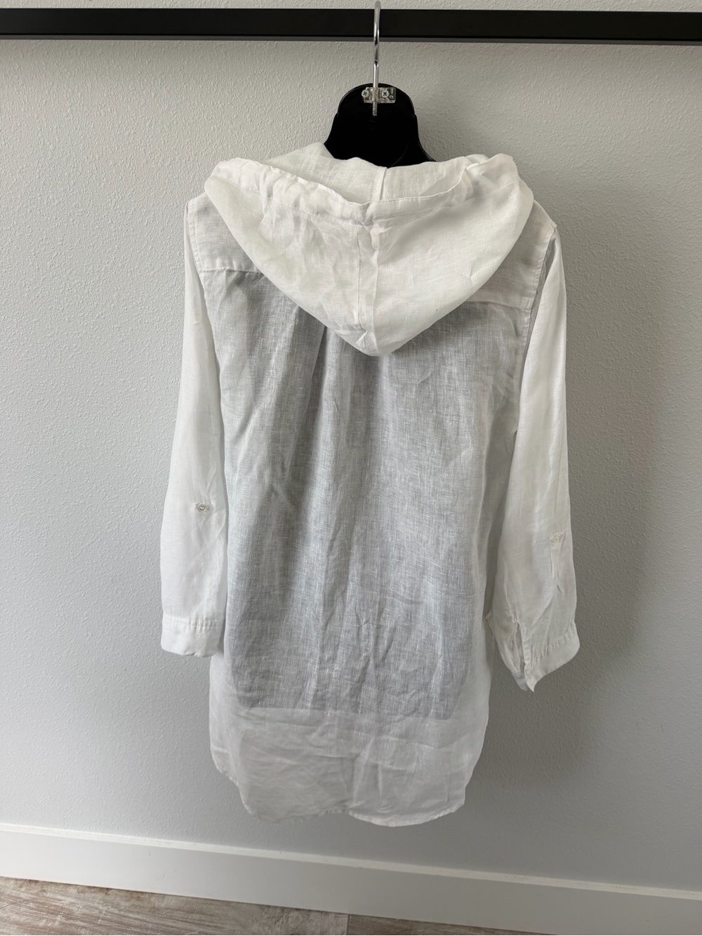 Linen For Cynthia White Hooded Swim Cover-Up Tunic with Pockets - Picture 8 of 13